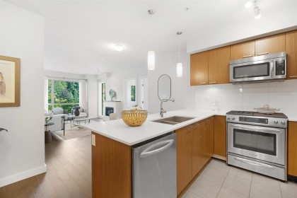 Photo 6 at 319 - 1330 Marine Drive, Pemberton NV, North Vancouver