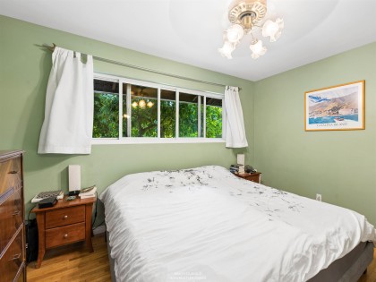 Photo 13 at 1525 Avonlynn Crescent, Westlynn, North Vancouver