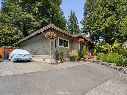 Photo 1 at 1525 Avonlynn Crescent, Westlynn, North Vancouver