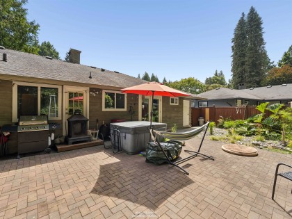 Photo 24 at 1525 Avonlynn Crescent, Westlynn, North Vancouver