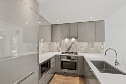 Photo 9 at 204 - 4080 Yukon Street, Cambie, Vancouver West