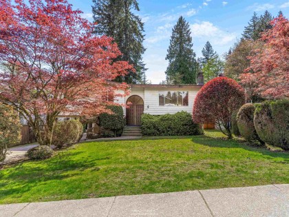 Photo 1 at 2553 Bendale Road, Blueridge NV, North Vancouver