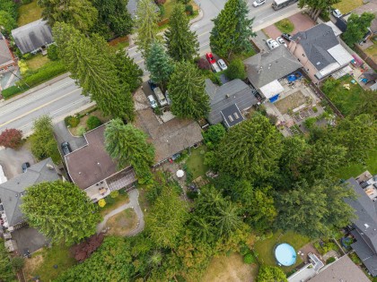 Photo 3 at 886 E 29th Street, Lynn Valley, North Vancouver