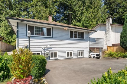 Photo 3 at 1118 Wendel Place, Lynn Valley, North Vancouver