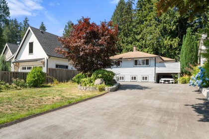 Photo 1 at 1118 Wendel Place, Lynn Valley, North Vancouver