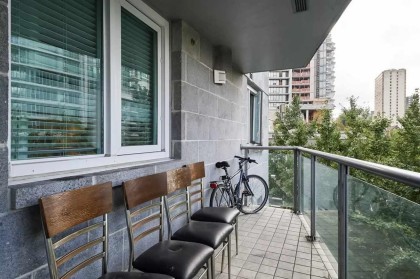 Photo 9 at 505 - 560 Cardero Street, Coal Harbour, Vancouver West
