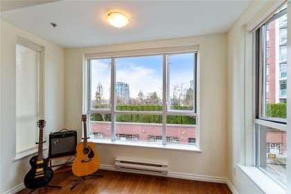 Photo 3 at 204 - 155 E 3rd Street, Lower Lonsdale, North Vancouver