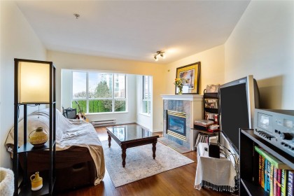 Photo 1 at 204 - 155 E 3rd Street, Lower Lonsdale, North Vancouver