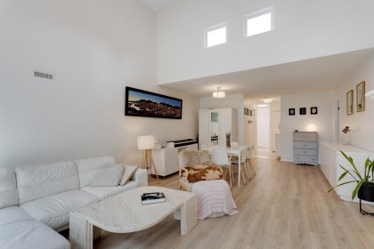 Photo 6 at 403 - 106 W Kings Road, Upper Lonsdale, North Vancouver