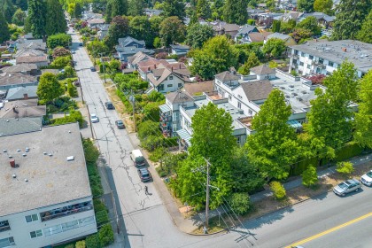 Photo 32 at 403 - 106 W Kings Road, Upper Lonsdale, North Vancouver