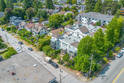 Photo 31 at 403 - 106 W Kings Road, Upper Lonsdale, North Vancouver