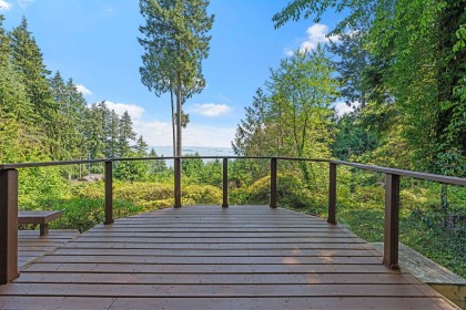 Photo 32 at 3664 Cedaridge Place, Westmount WV, West Vancouver