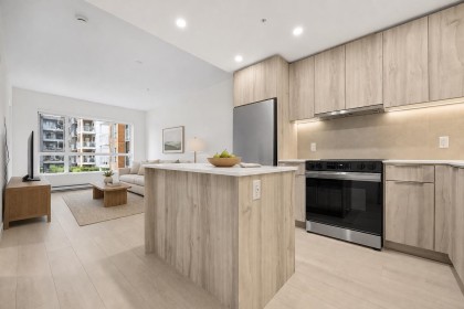 Photo 4 at 303 - 3596 Malsum Drive, Roche Point, North Vancouver