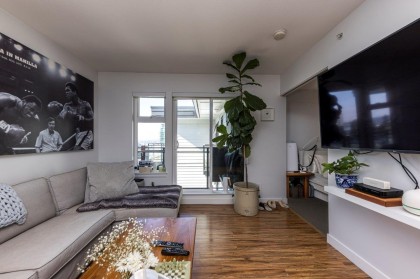 Photo 5 at 514 - 111 E 3rd Street, Lower Lonsdale, North Vancouver