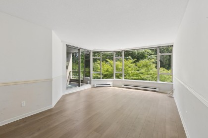 Photo 3 at 308 - 1327 E Keith Road, Lynnmour, North Vancouver