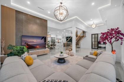 Photo 5 at 1390 Sutherland Avenue, Boulevard, North Vancouver