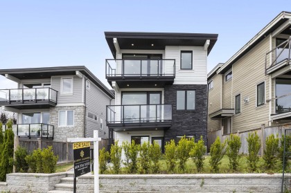 Photo 2 at 340 E Keith Road, Central Lonsdale, North Vancouver