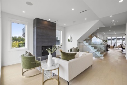 Photo 5 at 340 E Keith Road, Central Lonsdale, North Vancouver