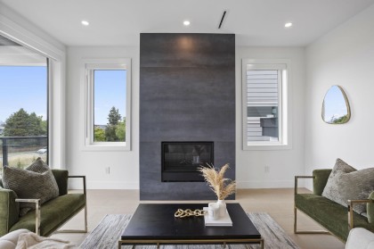 Photo 4 at 340 E Keith Road, Central Lonsdale, North Vancouver