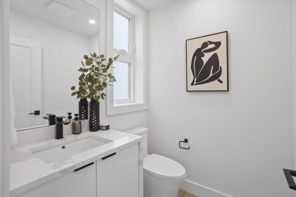 Photo 8 at 340 E Keith Road, Central Lonsdale, North Vancouver