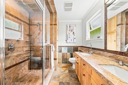Photo 13 at 2360 Mackay Avenue, Pemberton Heights, North Vancouver
