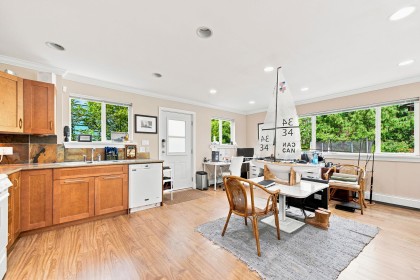 Photo 17 at 2360 Mackay Avenue, Pemberton Heights, North Vancouver