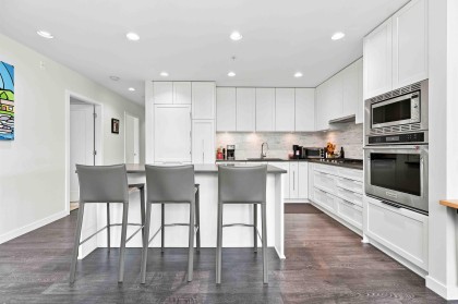 Photo 7 at 203 - 3911 Cates Landing Way, Roche Point, North Vancouver