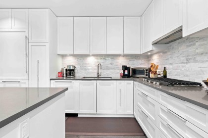 Photo 8 at 203 - 3911 Cates Landing Way, Roche Point, North Vancouver