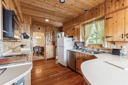 Photo 13 at 2575 Queens Avenue, Queens, West Vancouver