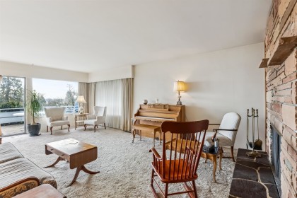 Photo 5 at 2575 Queens Avenue, Queens, West Vancouver