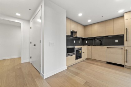 Photo 9 at 106 - 8080 Oak Street, Marpole, Vancouver West