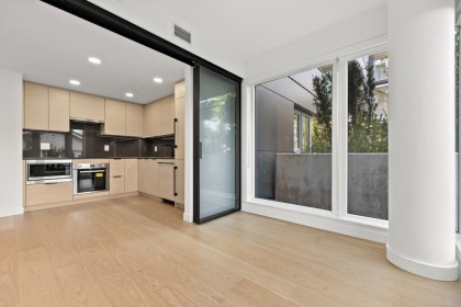 Photo 14 at 106 - 8080 Oak Street, Marpole, Vancouver West