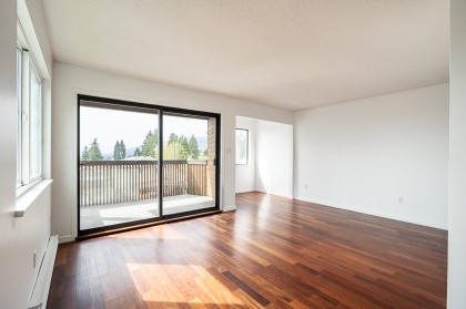 Photo 2 at 203 - 107 W 27th Street, Upper Lonsdale, North Vancouver