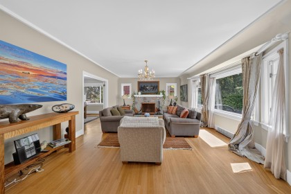 Photo 3 at 4655 W 6th Avenue, Point Grey, Vancouver West