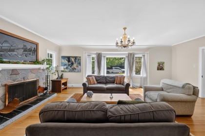 Photo 5 at 4655 W 6th Avenue, Point Grey, Vancouver West