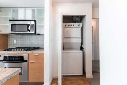 Photo 22 at 2508 - 33 Smithe Street, Yaletown, Vancouver West