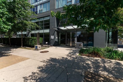 Photo 5 at 2508 - 33 Smithe Street, Yaletown, Vancouver West