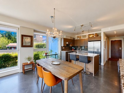 Photo 9 at 201 - 650 Evergreen Place, Delbrook, North Vancouver