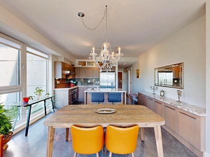Photo 8 at 201 - 650 Evergreen Place, Delbrook, North Vancouver