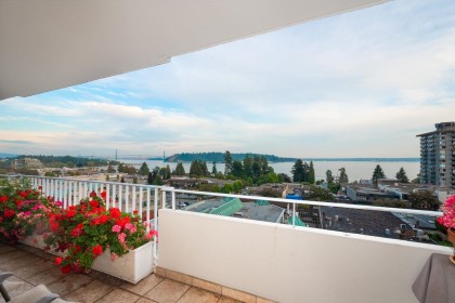 Photo 7 at 503 - 1730 Duchess Avenue, Ambleside, West Vancouver