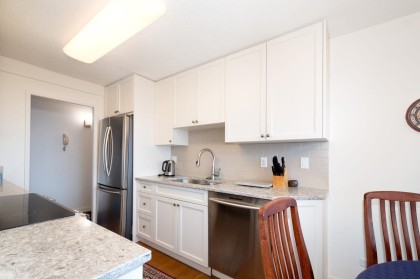 Photo 19 at 503 - 1730 Duchess Avenue, Ambleside, West Vancouver