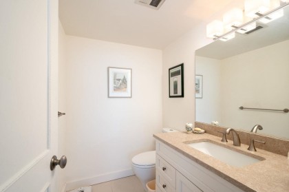 Photo 25 at 503 - 1730 Duchess Avenue, Ambleside, West Vancouver