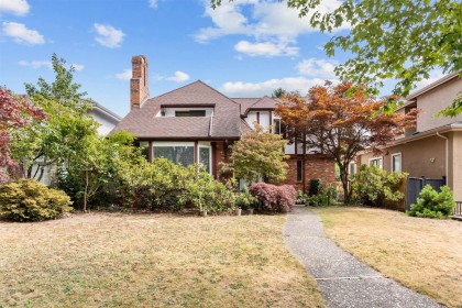 Photo 1 at 5564 Elizabeth Street, Cambie, Vancouver West