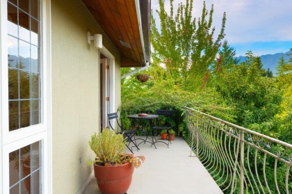 Photo 11 at 805 Younette Drive, Sentinel Hill, West Vancouver