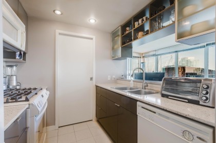 Photo 6 at 2305 - 928 Beatty Street, Yaletown, Vancouver West