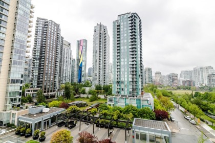 Photo 22 at 903 - 1515 Homer Mews, Yaletown, Vancouver West