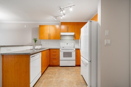 Photo 12 at 112 - 1150 E 29th Street, Lynn Valley, North Vancouver