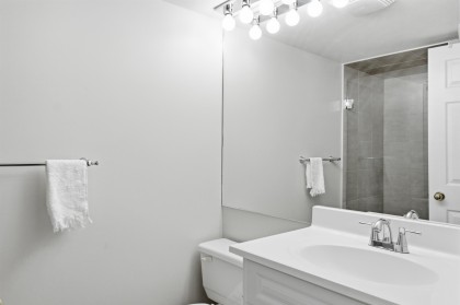 Photo 13 at 303 - 106 W Kings Road, Upper Lonsdale, North Vancouver