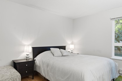 Photo 9 at 303 - 106 W Kings Road, Upper Lonsdale, North Vancouver