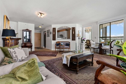 Photo 6 at 12D - 328 Taylor Way, Park Royal, West Vancouver